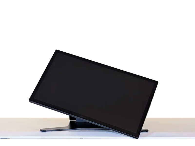 Wacom Cintiq Pro 27 Stand turned to its 20 degree limit