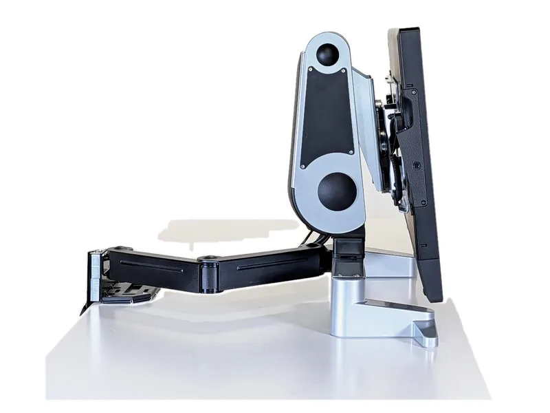 Cintiq Pro 27 on the XOOT_Pro arm in its highest position